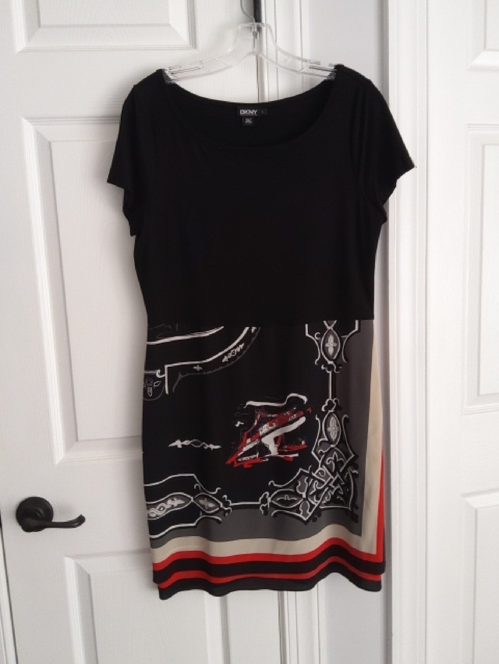DKNY💥Nwot💥Black Dress with Silk Red, White & Gray Pattern